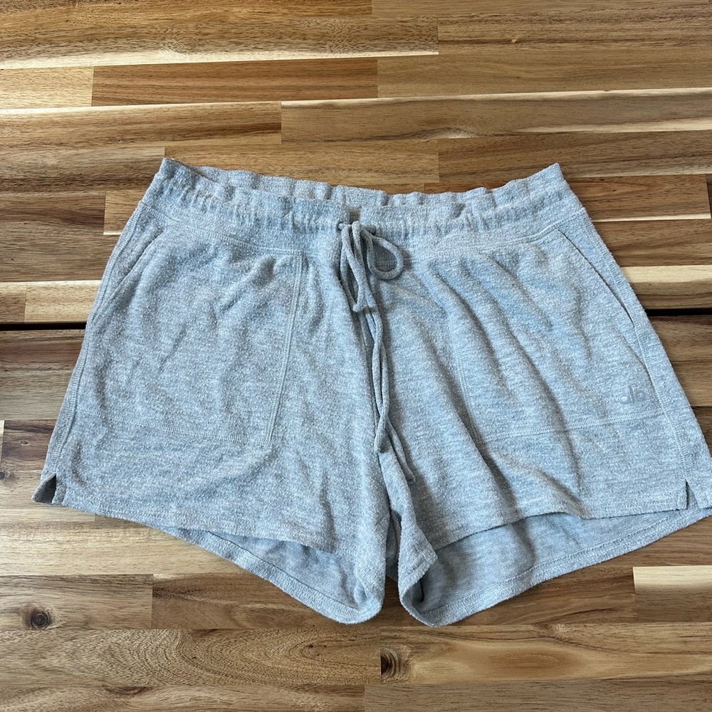 ALO Yoga Drawstring Short